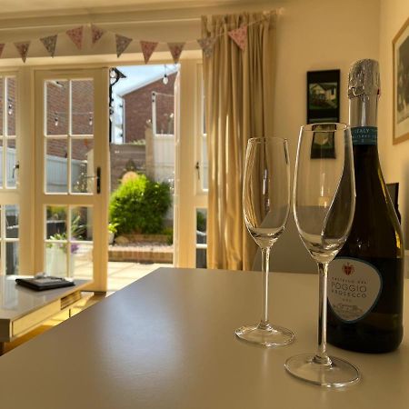 Villa Whitstable The Jolly Esterno foto