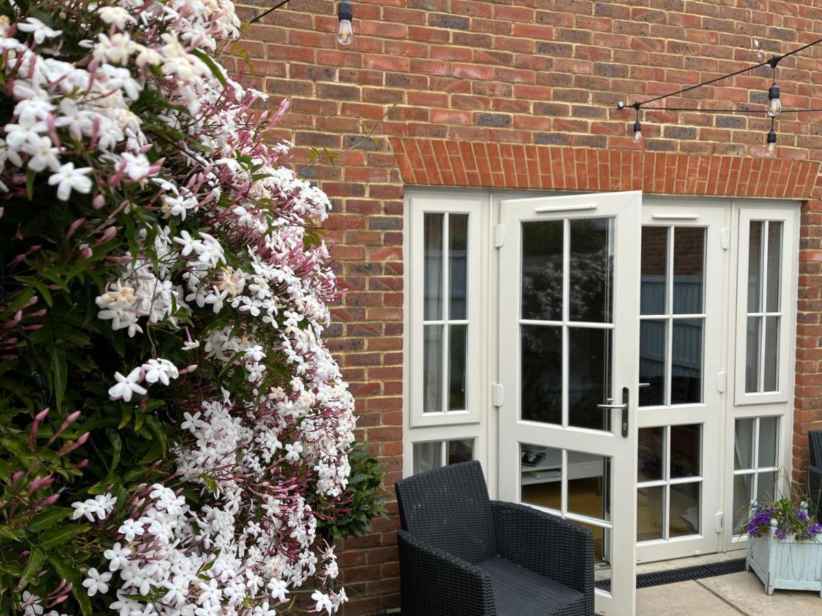 Villa Whitstable The Jolly Esterno foto