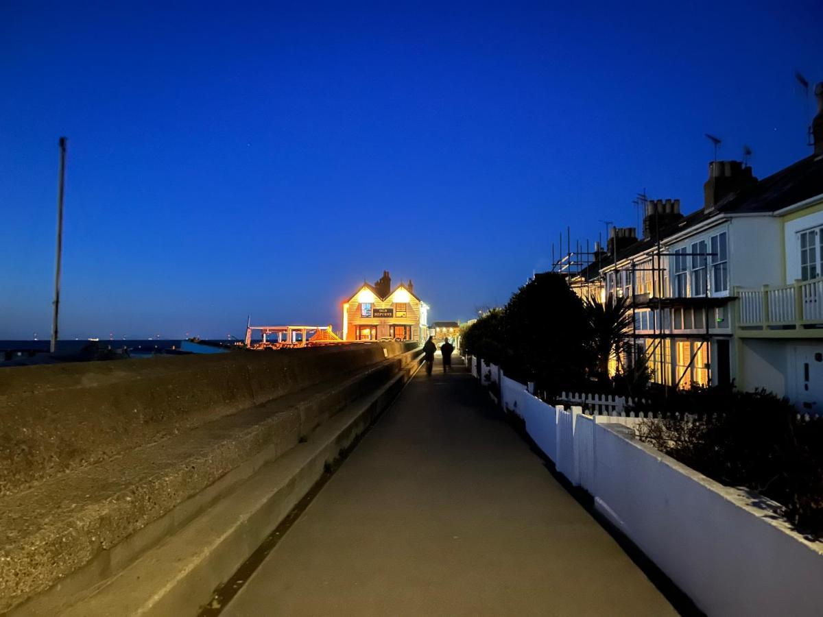 Villa Whitstable The Jolly Esterno foto