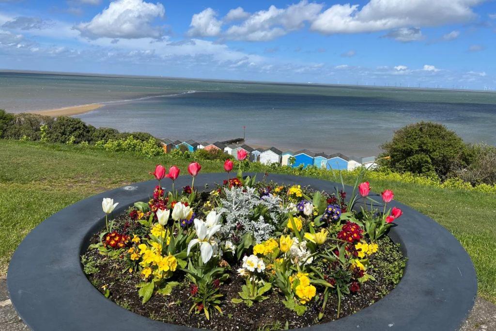 Villa Whitstable The Jolly Esterno foto